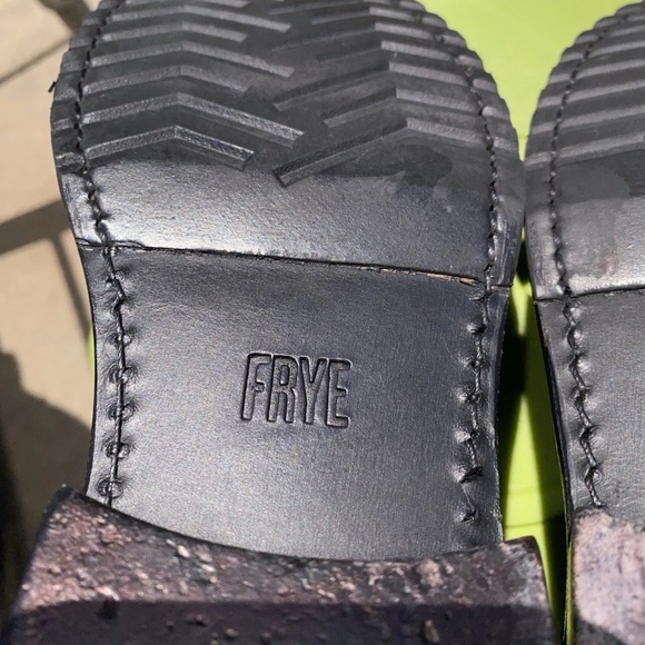 NWOT Frye Veronica engineer, Burgundy, leather boo size 6.5 B - Picture 10 of 13